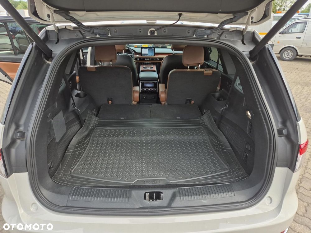 Lincoln Aviator - 17