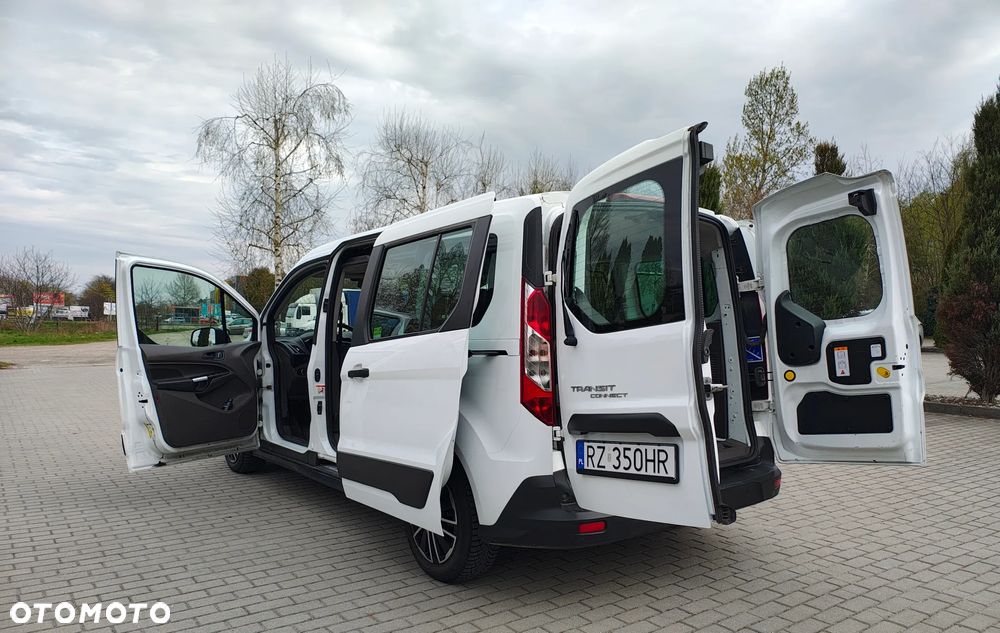 Ford Transit Connect II - 21