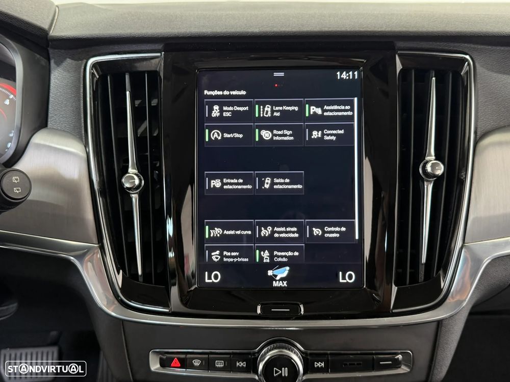 Volvo V90 2.0 D4 Momentum Plus Geartronic - 28
