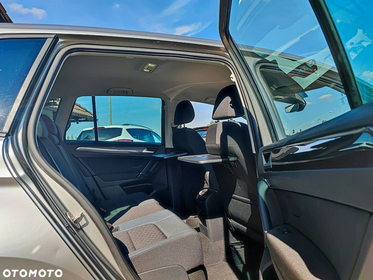 Volkswagen Golf Sportsvan - 15