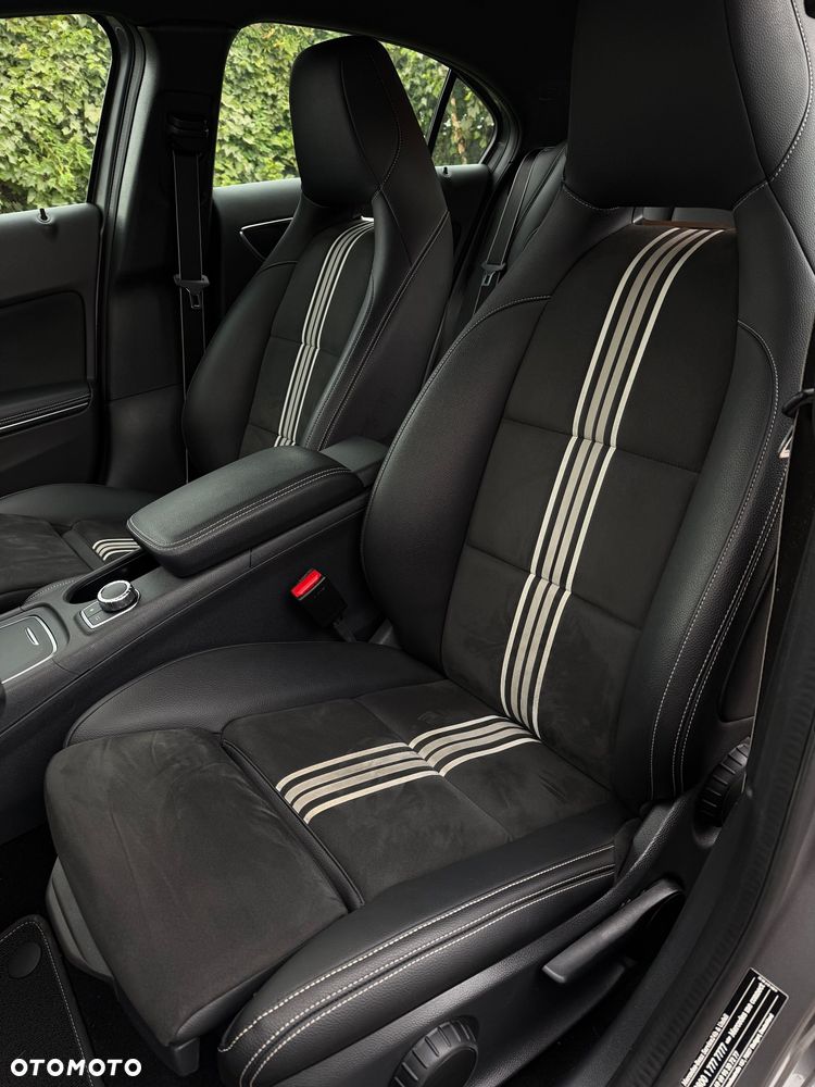 Mercedes-Benz Klasa A 180 7G-DCT AMG Line - 14