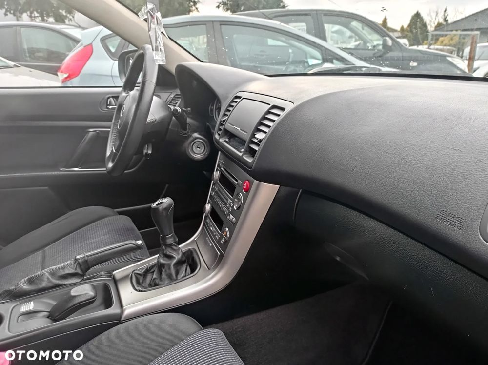 UWAGA ! 2007 SUBARU OUTBACK NOWY MODEL 2,5BENZ 165PS B4 MANUAL 4WD WLAS PL - 9