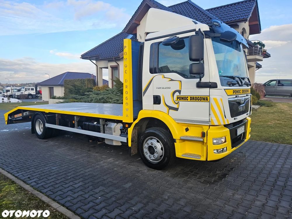 MAN 12.290 Pomoc drogowa - 1