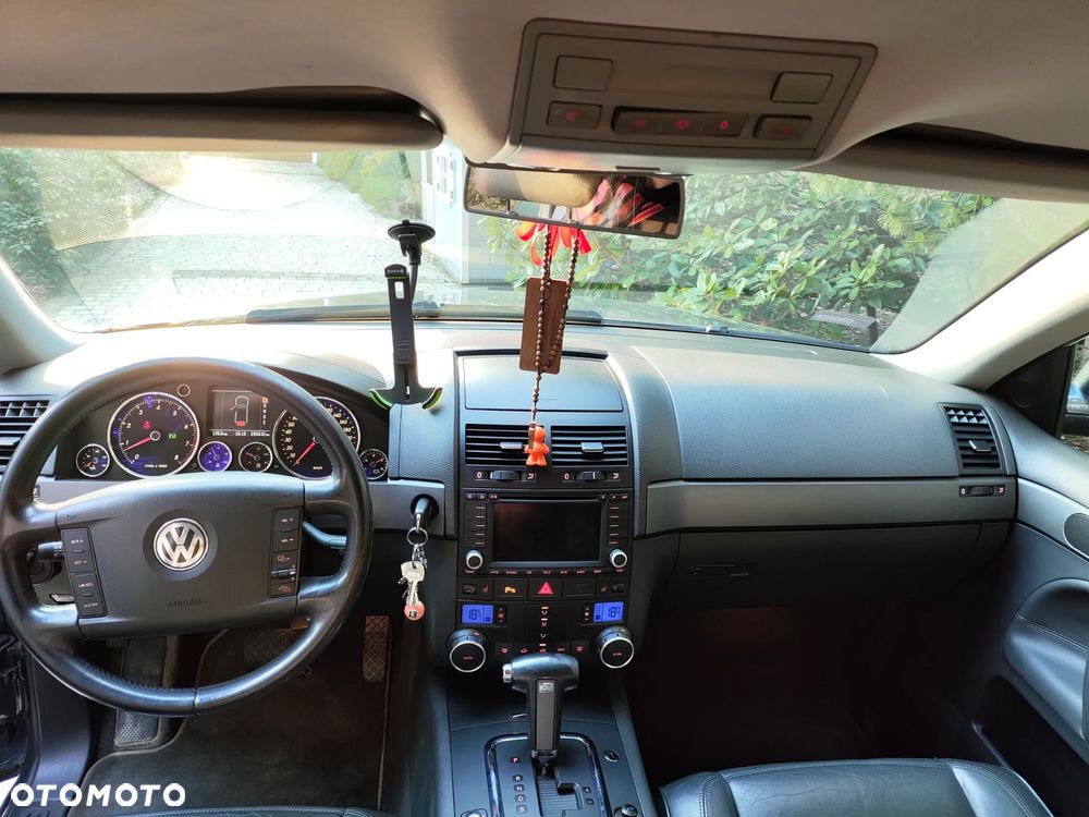 Volkswagen Touareg 3.2 V6 Automatik - 19