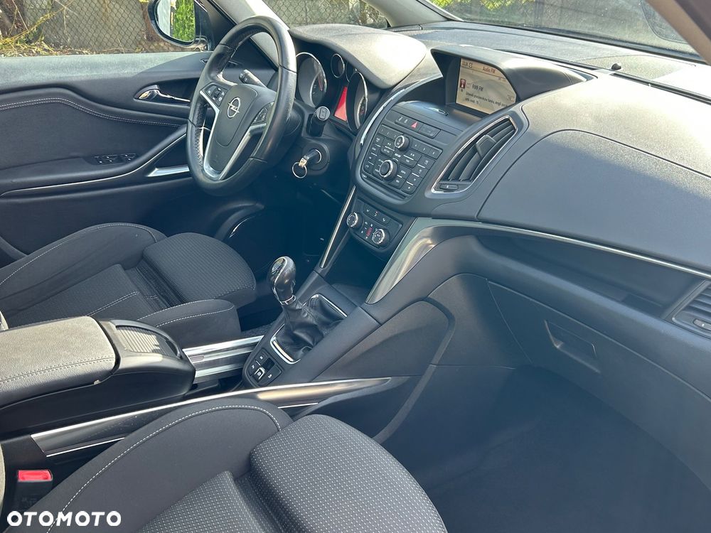 Opel Zafira - 9