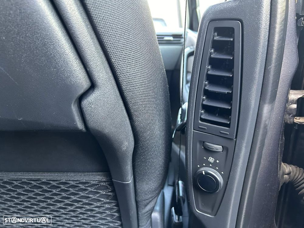 Citroën Grand C4 Spacetourer 1.2 PureTech C-Series EAT8 - 21