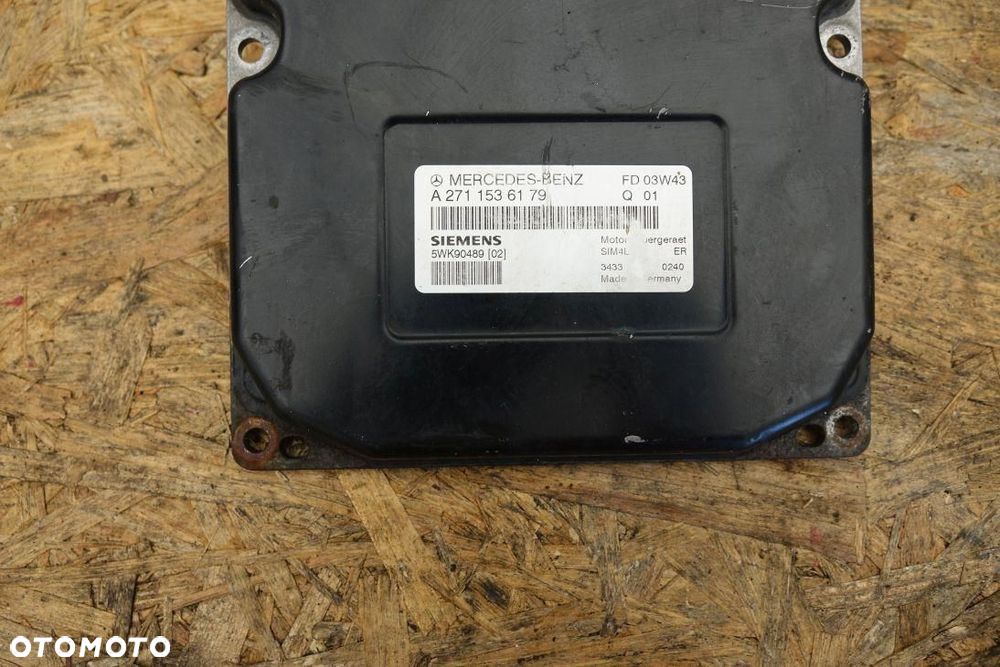 STEROWNIK SILNIKA KOMPUTER ECU MERCEDES A W169 A2711536179 - 2