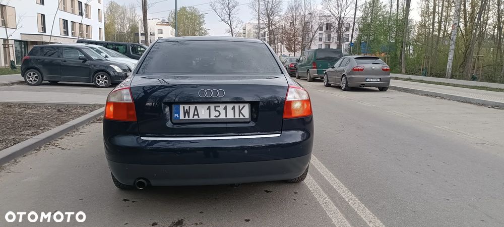Audi A4 Limousine - 6