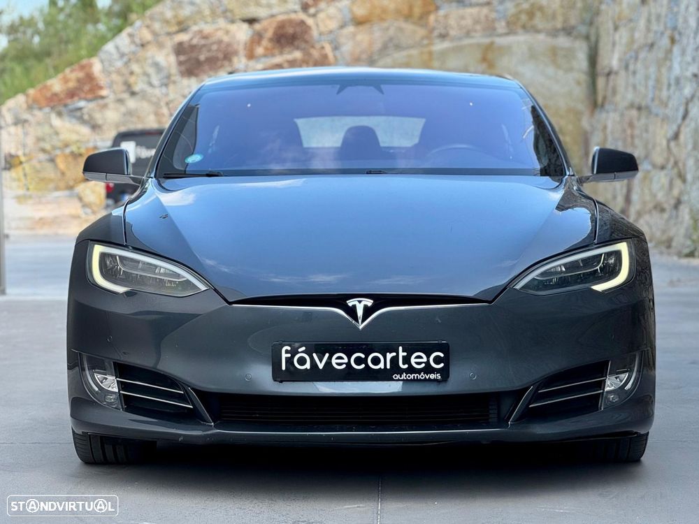 Tesla Model S 100D - 13