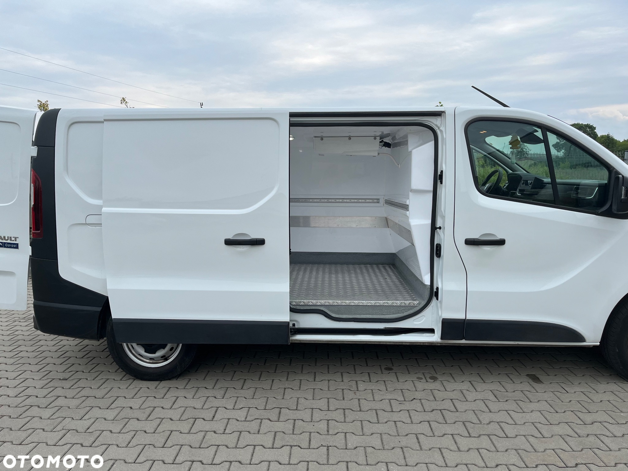 Renault Trafic - 7