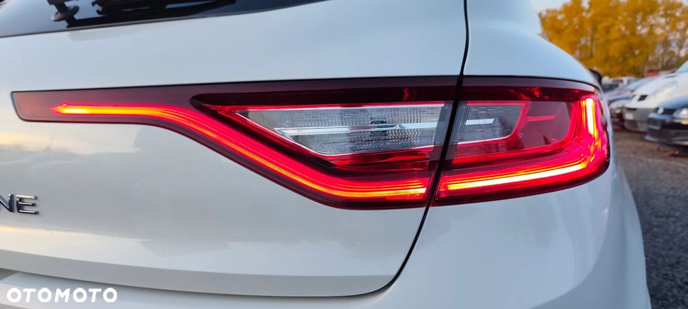 Renault Megane TCe 140 GPF BOSE EDITION - 10