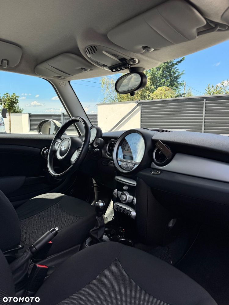 MINI ONE Standard - 5