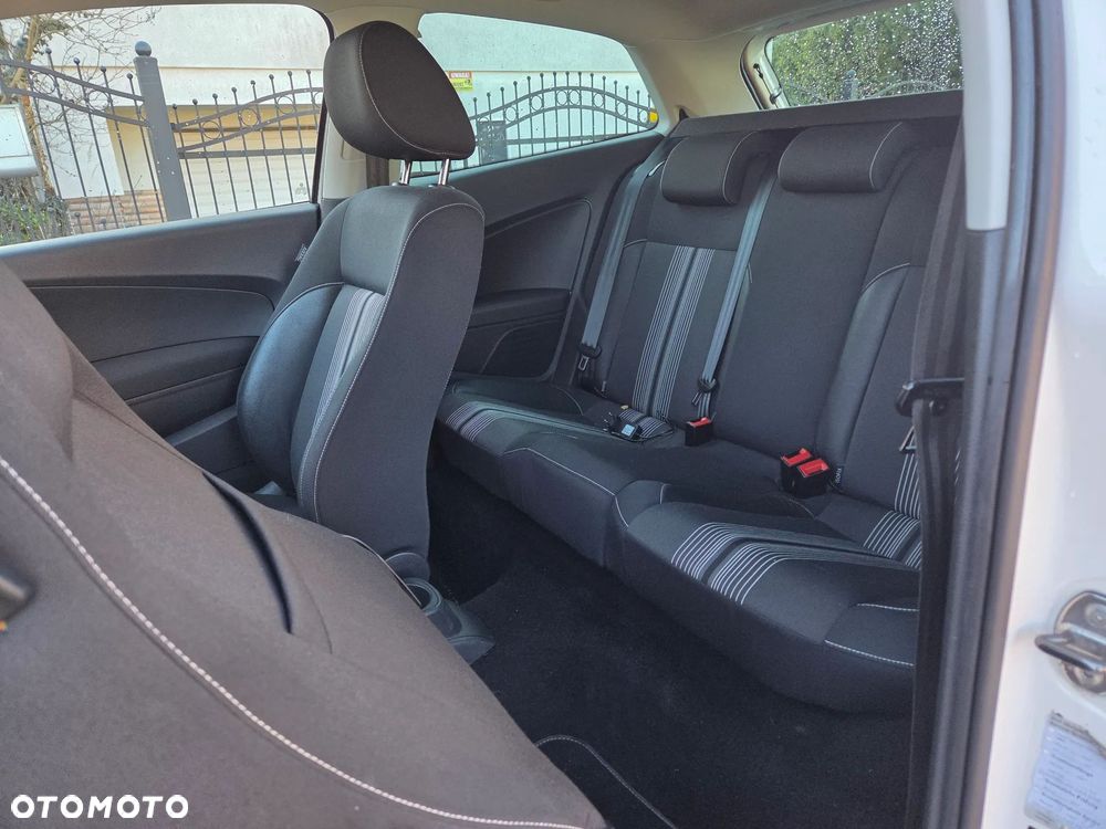 Volkswagen Polo 1.6 TDI DPF BlueMot Comfortline - 11