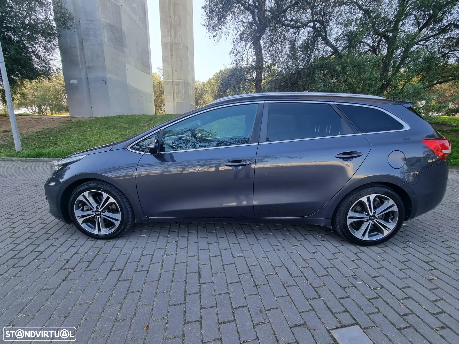 Kia Ceed SW 1.6 CRDi GT Line - 3