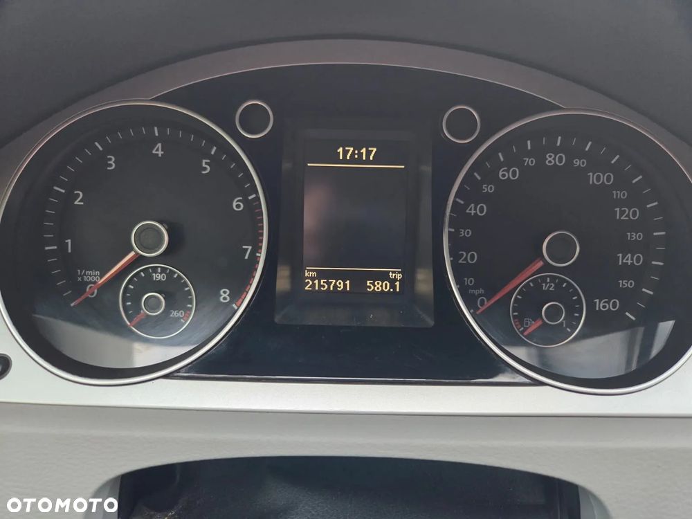 Volkswagen Passat 2.0 TSI Highline DSG - 9
