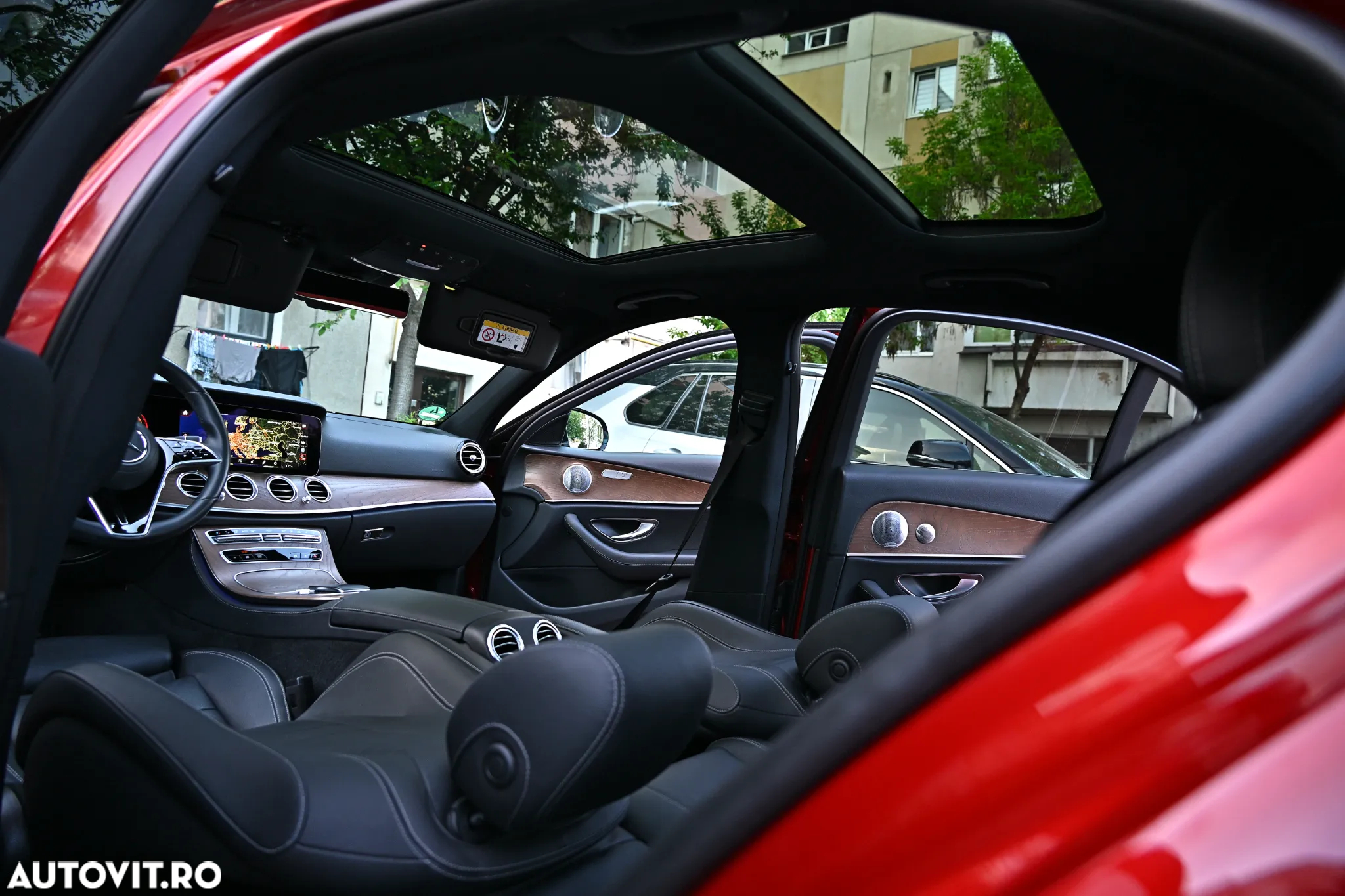 Mercedes-Benz E 300 de T 9G-TRONIC AMG Line - 15