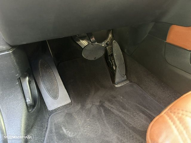 MINI Countryman Cooper SE ALL4 Auto - 18