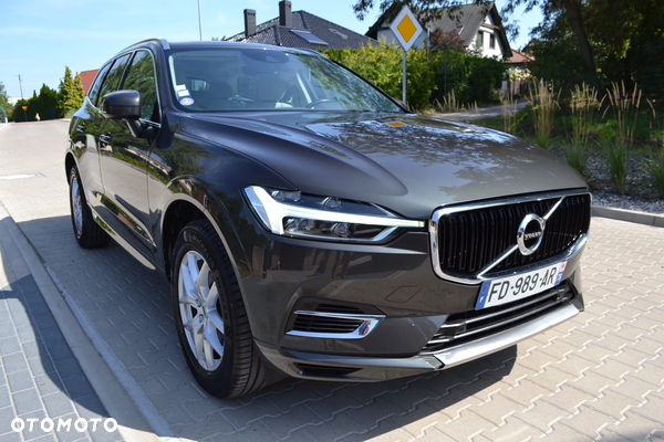 Volvo XC 60 T8 AWD Plug-In Hybrid Momentum Pro