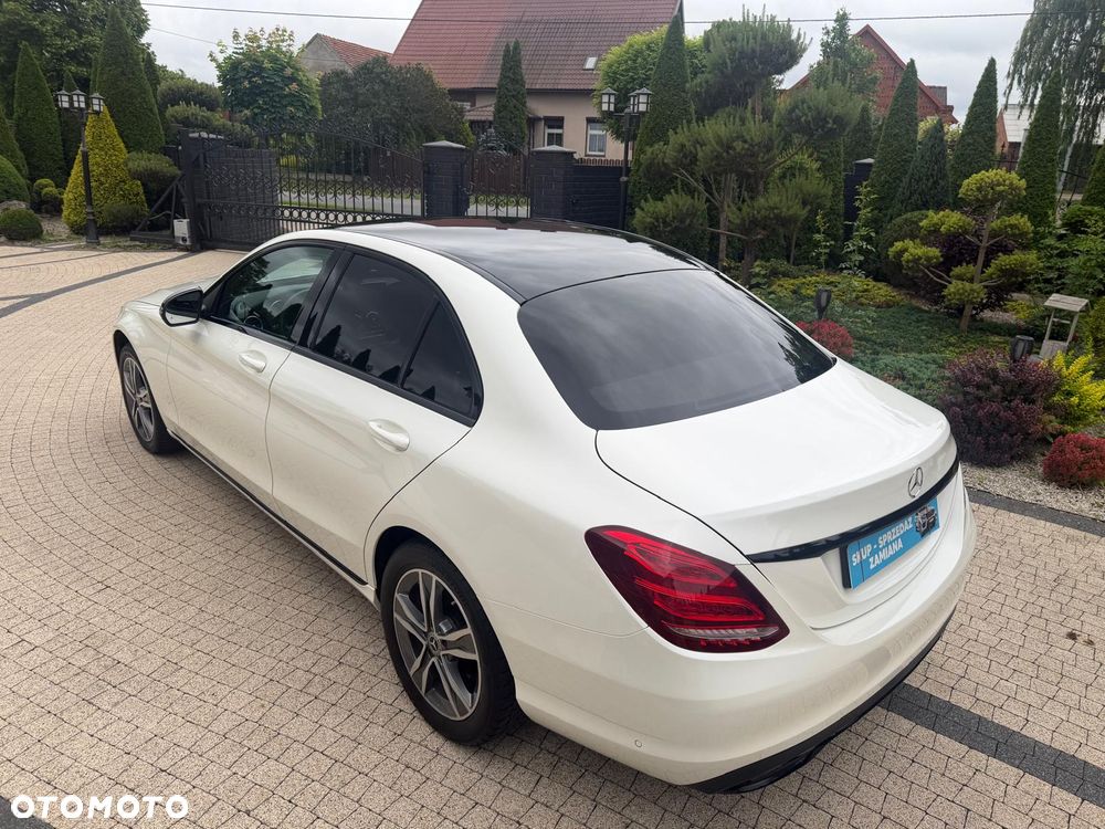 Mercedes-Benz Klasa C 200 9G-TRONIC Exclusive - 14