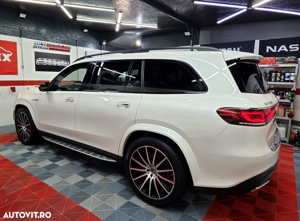 Mercedes-Benz GLS - 10