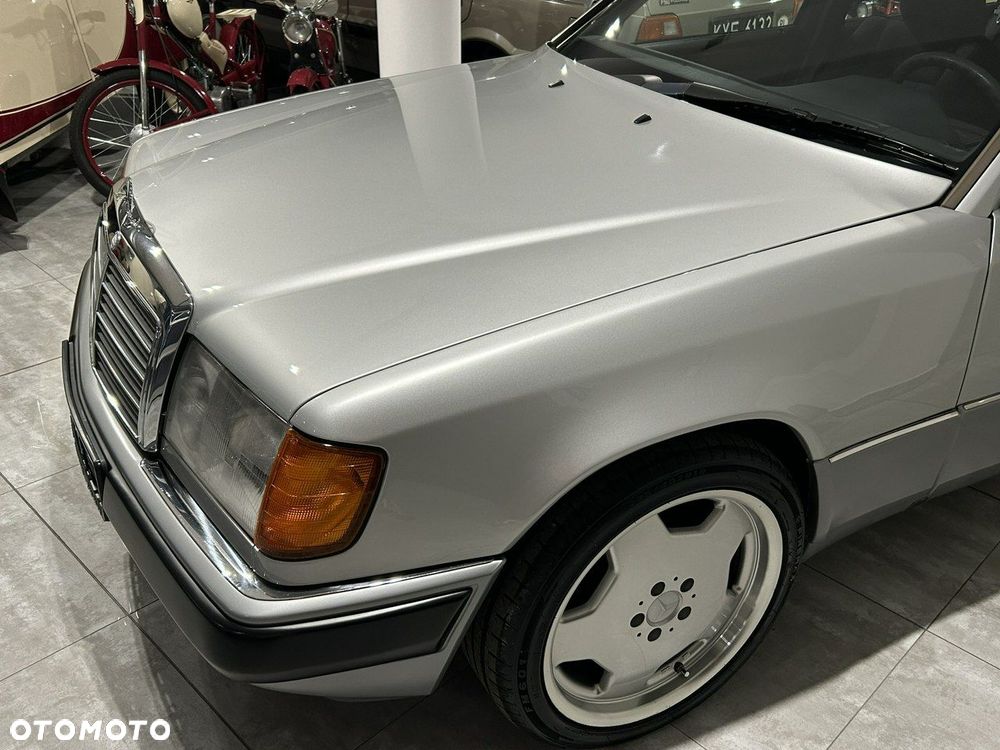 Mercedes-Benz W124 (1984-1993) - 20