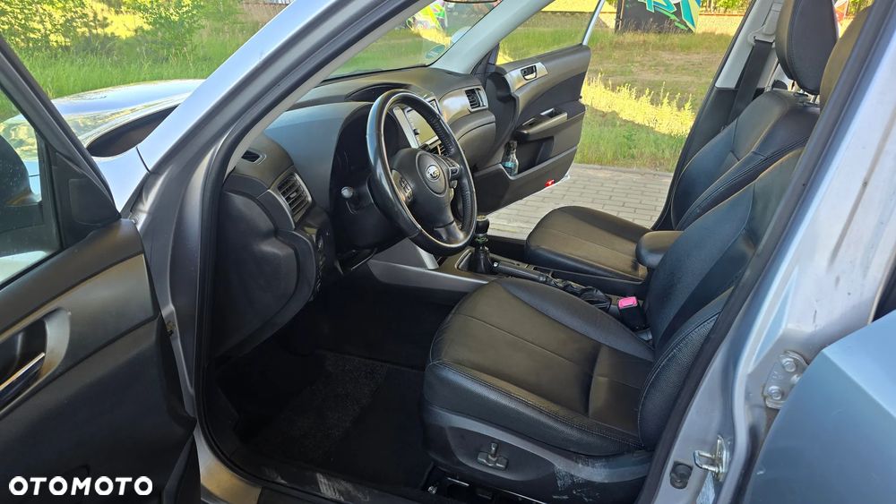 Subaru Forester 2.0D Exclusive EU6 - 32
