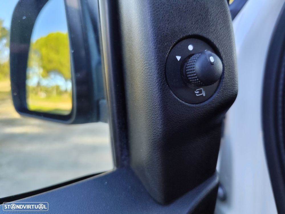 Fiat Doblo Cargo - 27