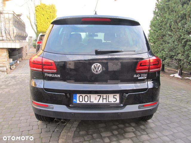 Volkswagen Tiguan 2.0 TDI SCR BlueMotion Technology Lounge Sport & Style - 4