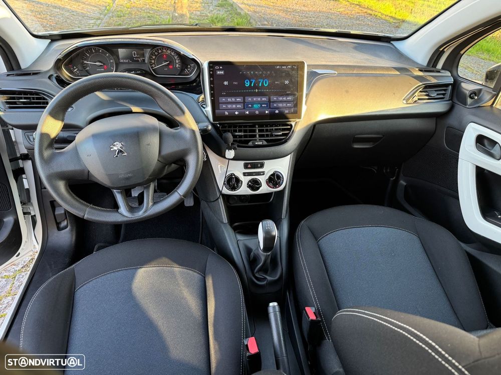 Peugeot 208 1.2 PureTech Active - 9