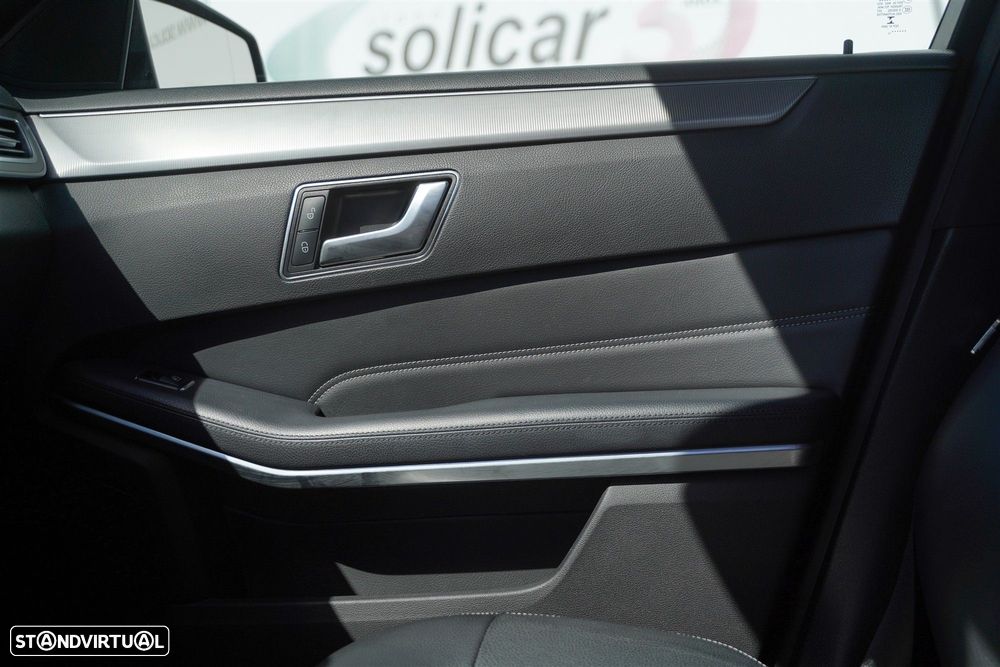 Mercedes-Benz E 220 CDi Avantgarde BE Auto.140g - 29