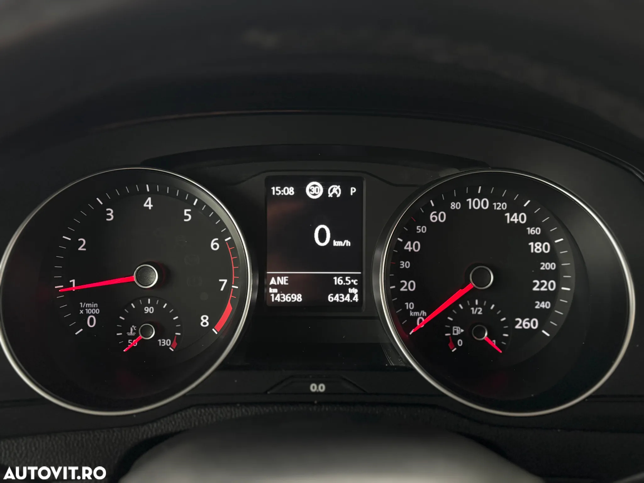 Volkswagen Passat Variant 1.5 TSI ACT OPF DSG Comfortline - 12