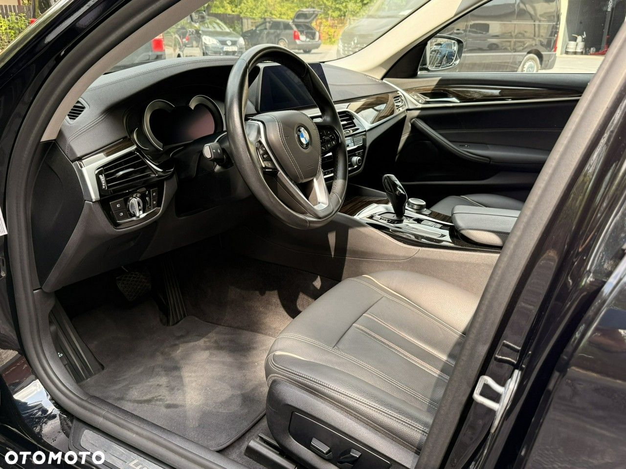 BMW Seria 5 - 12