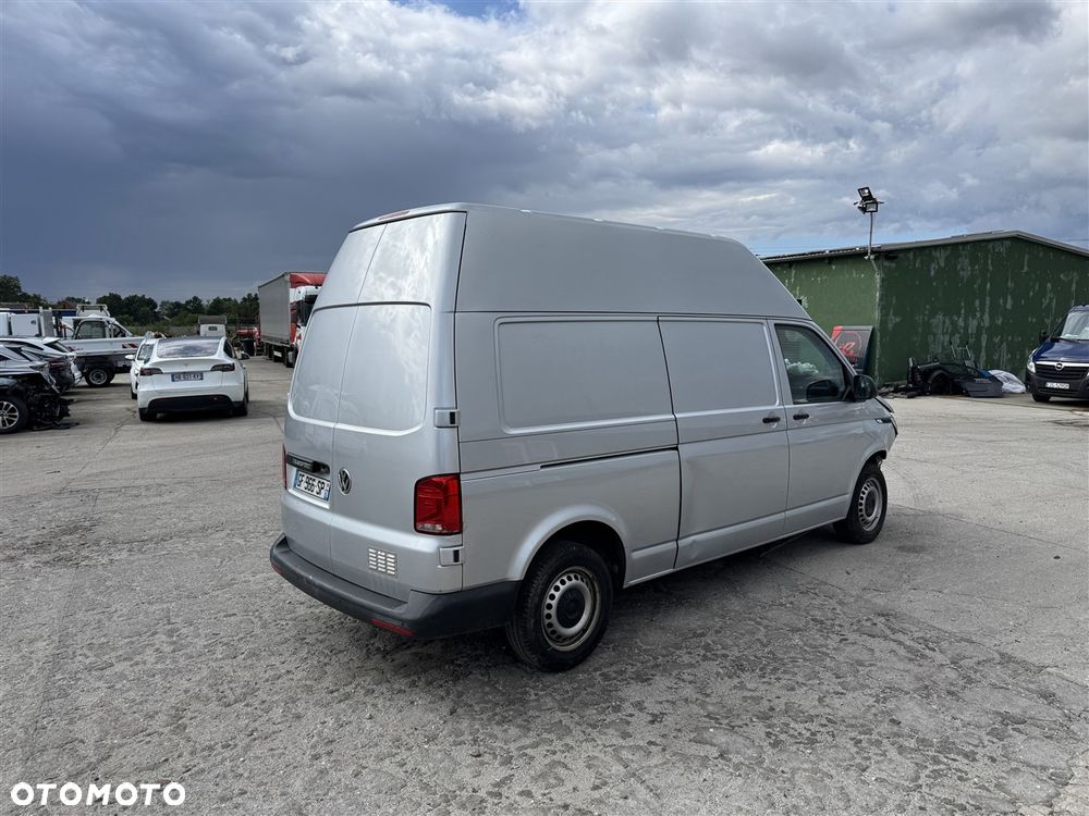 Volkswagen TRANSPORTER T6.1 - 5