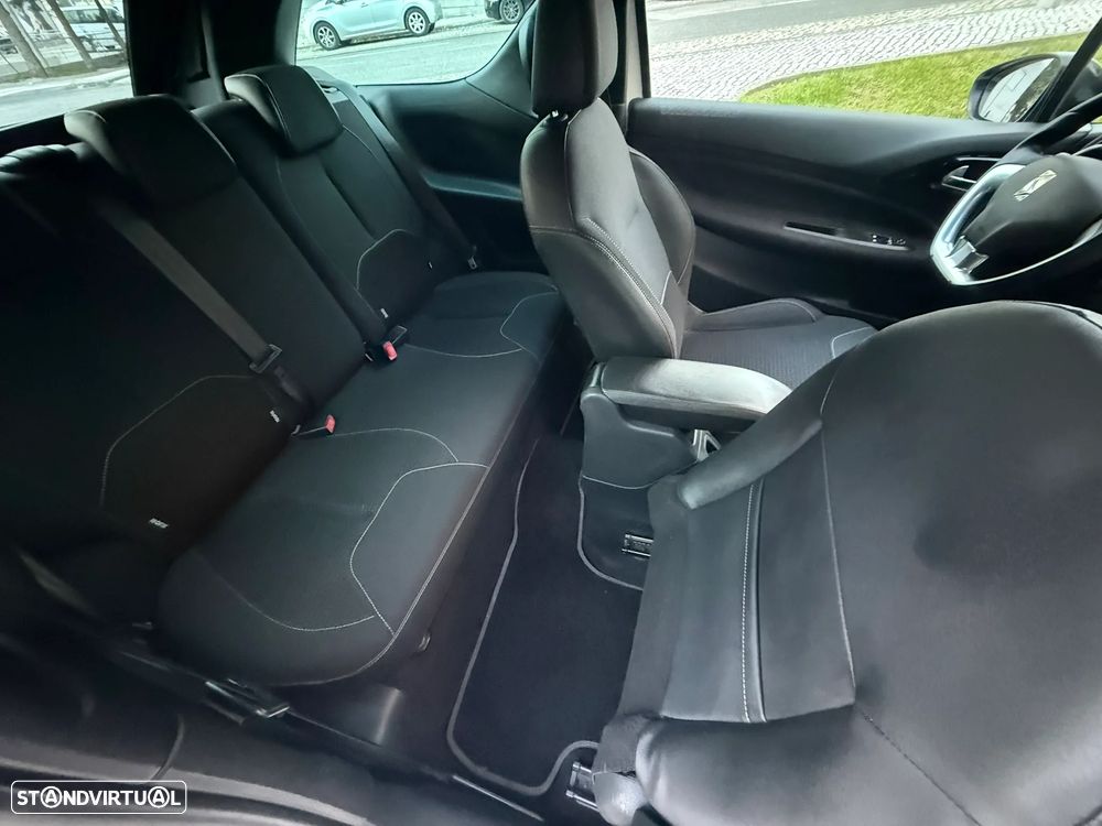 Citroën DS3 Cabrio 1.6 e-HDi So Chic ETG6 - 20