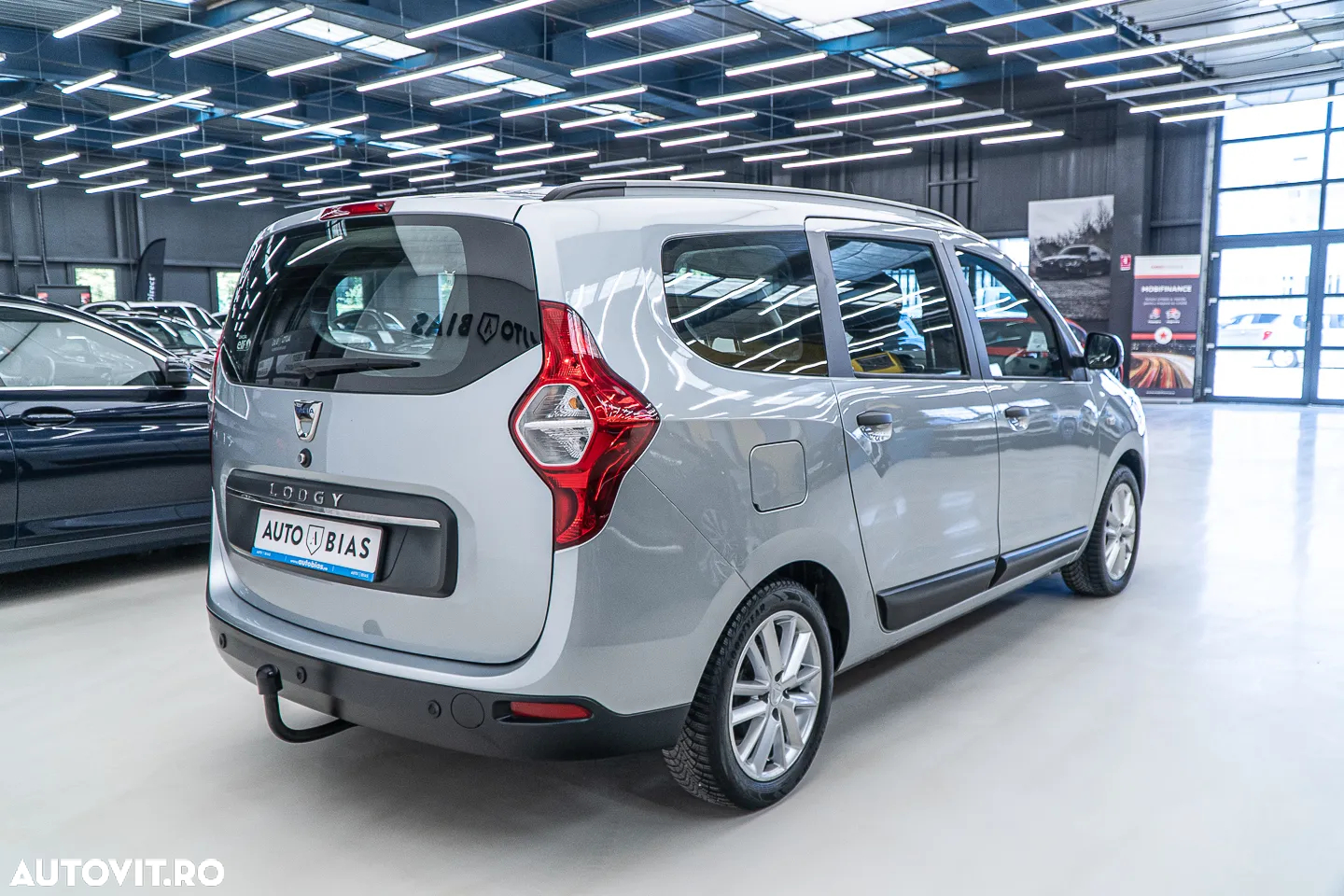 Dacia Lodgy TCe 130 GPF Comfort - 8
