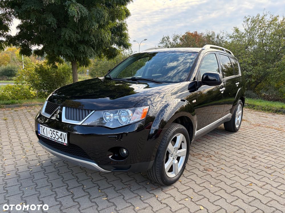 Mitsubishi Outlander 2.4 4WD Invite - 2