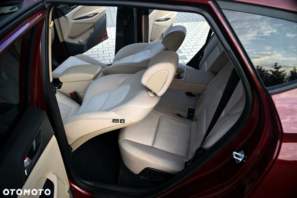 Hyundai Tucson - 8