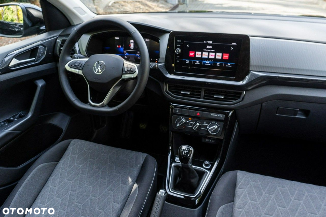 Volkswagen T-Cross - 18