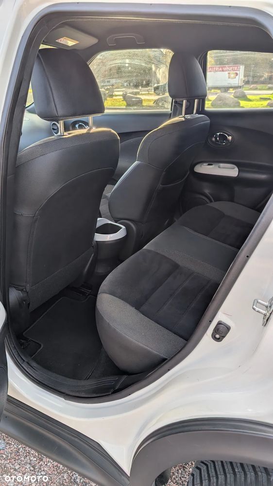 Nissan Juke 1.6 Acenta Xtronic - 16