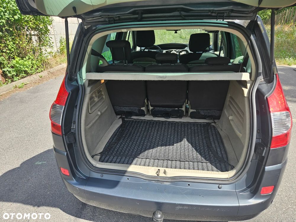 Renault Scenic 1.9 dCi Privilege - 14