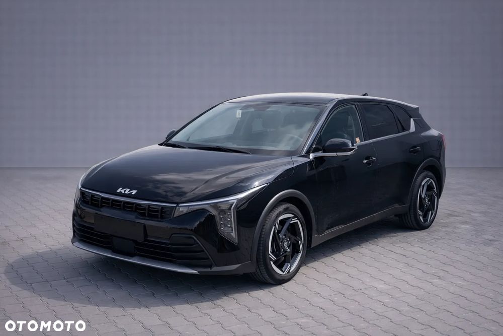 Kia K4 - 1