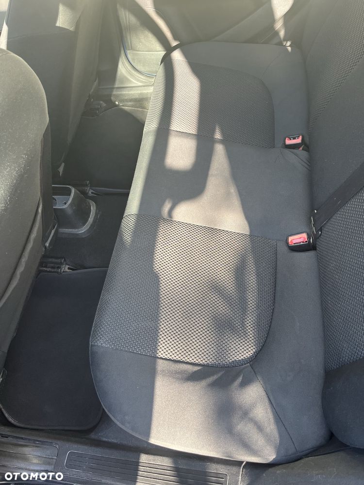 Fiat Grande Punto - 7