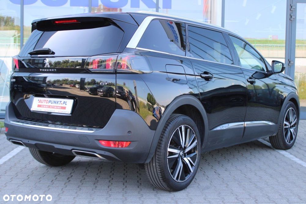 Peugeot 5008 - 5