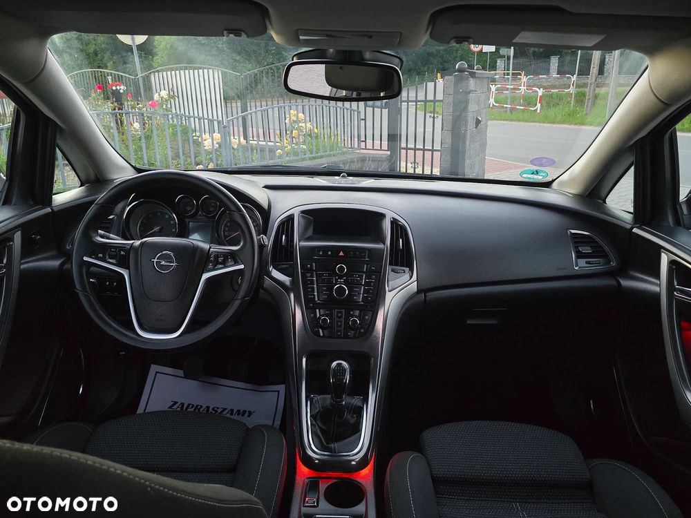 Opel Astra 1.4 Turbo Cosmo - 22