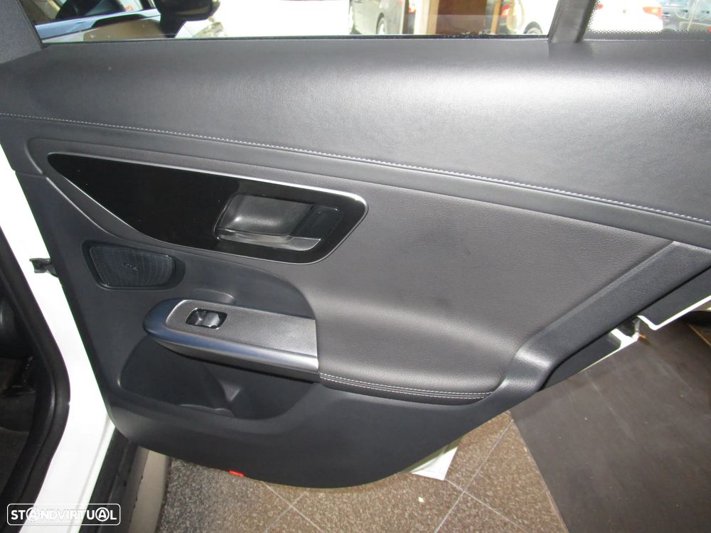 Mercedes-Benz GLC 300 - 24