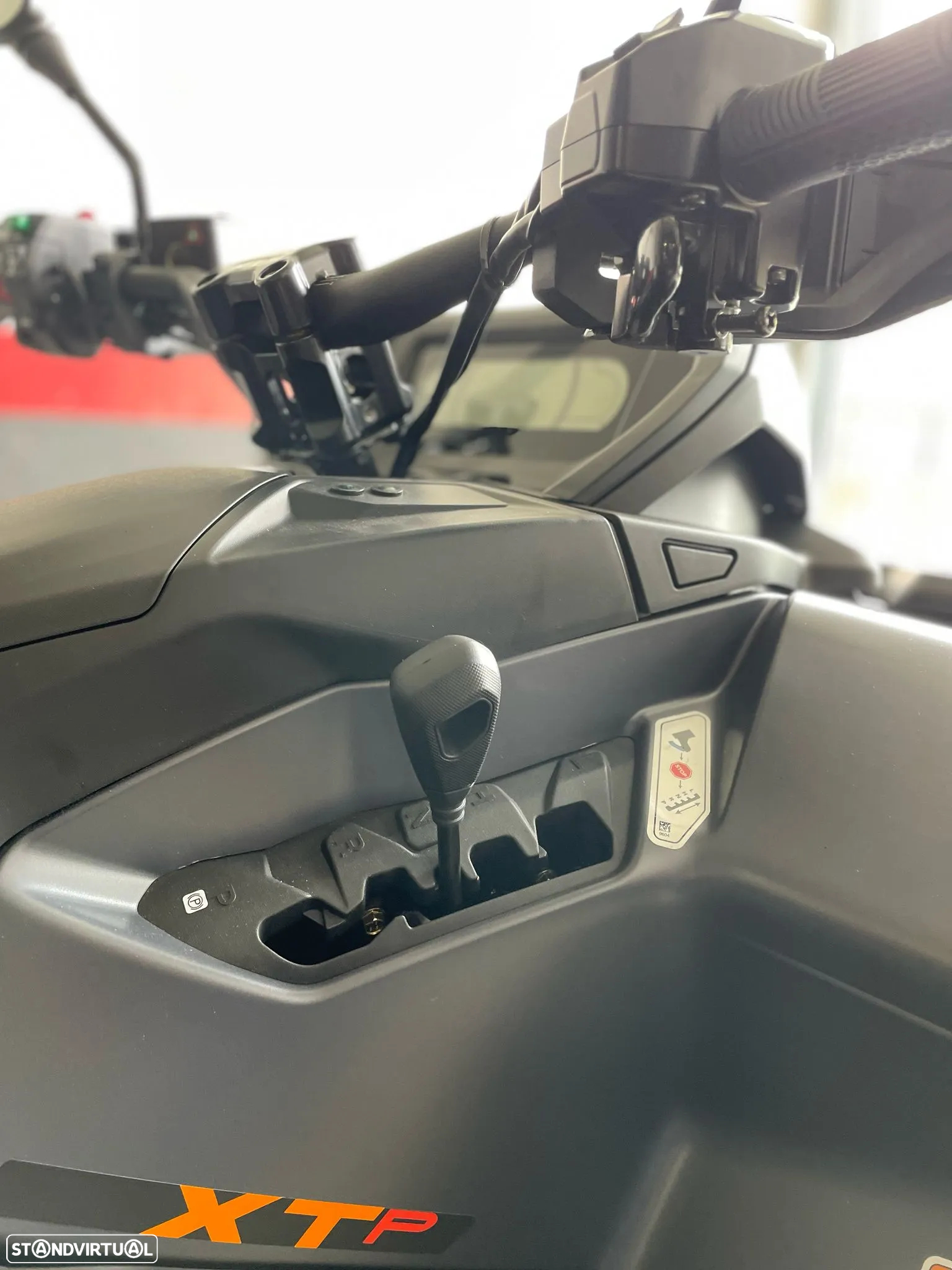 Can-Am Outlander Max 1000 XT-P (NOVA) - 24