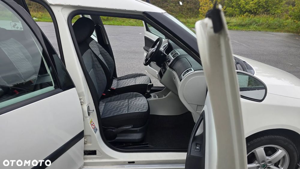 Skoda Roomster 1.4 16V Style - 23