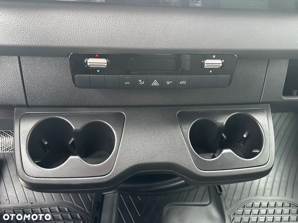 Mercedes-Benz Sprinter - 23
