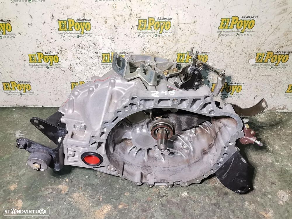 CAIXA VELOCIDADES TOYOTA AVENSIS 2005 - 4