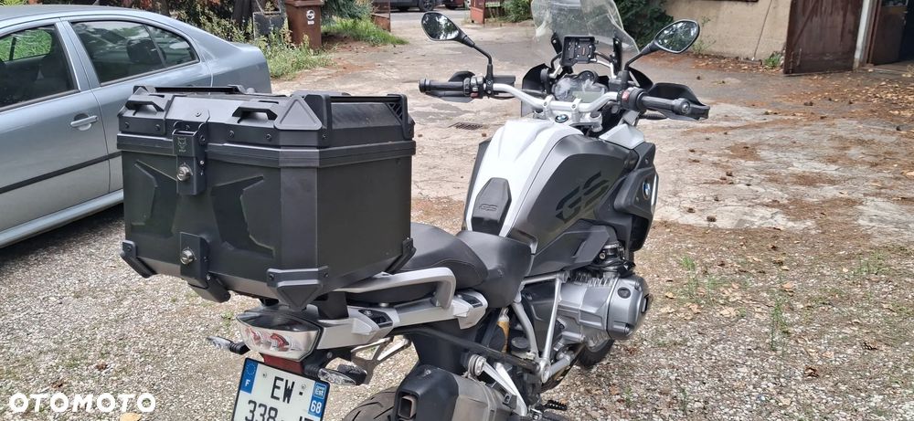 BMW R - 6